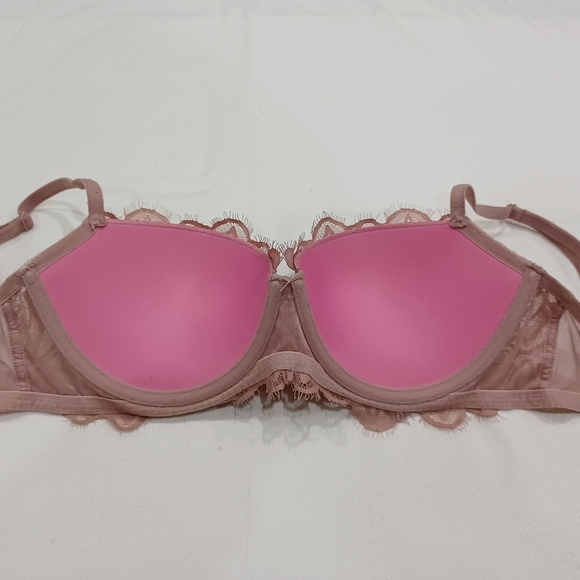 PINK Victoria's Secret Push Up Lace Bra, size 32DD - Picture 8 of 14